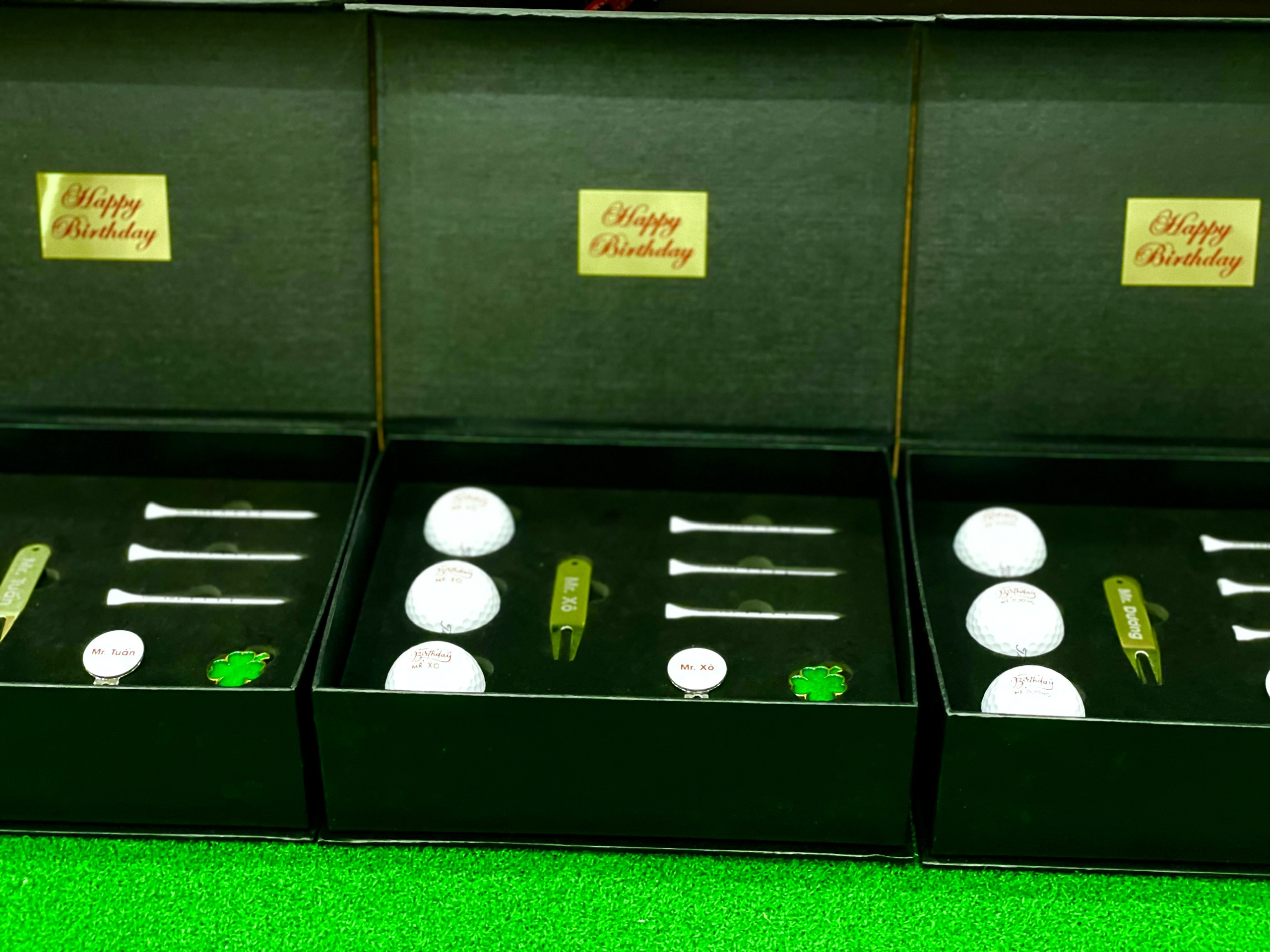 SET QUÀ GOLF CAO CẤP TẶNG BẠN CÙNG FLY - Ảnh 4